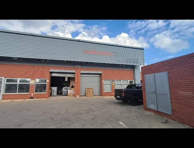 INDUSTRIAL PROPERTY TO RENT IN HENNOPSPARK
